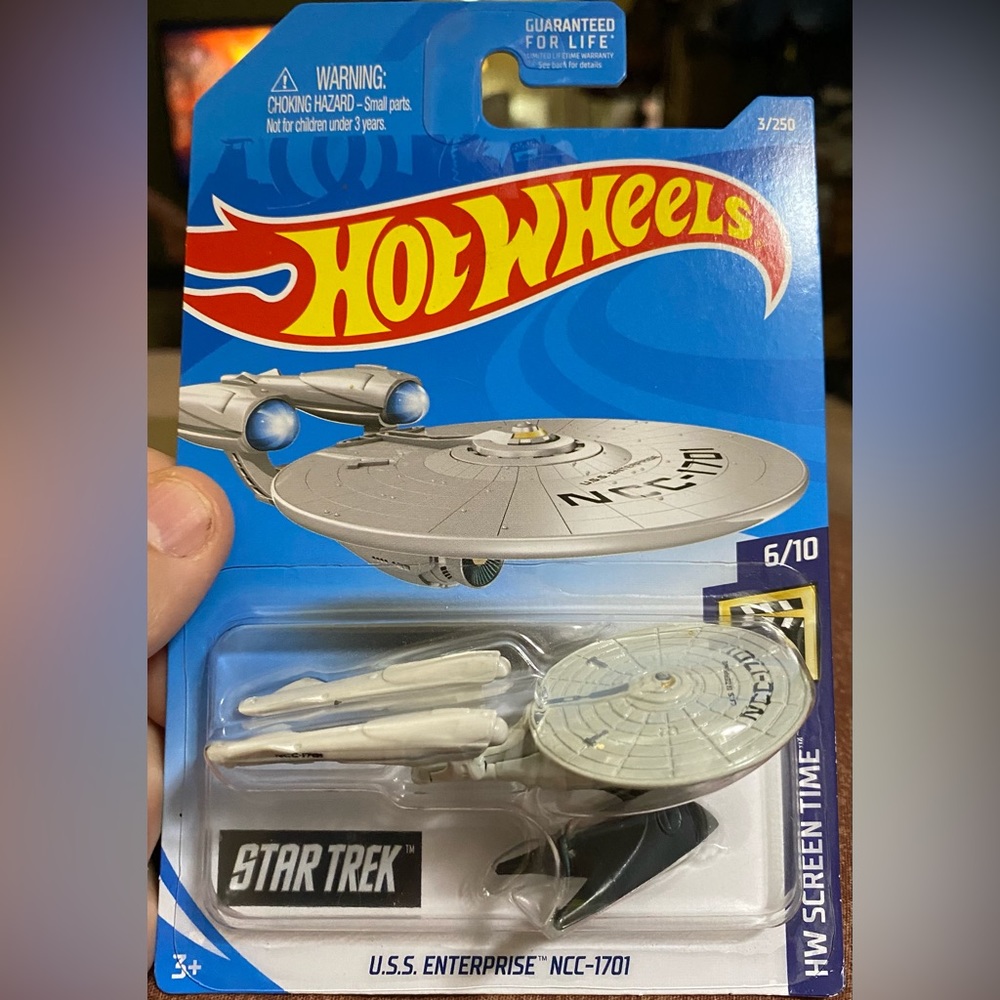 Hot Wheels USS Enterprise NCC-1701 from Star Trek from 2018. New